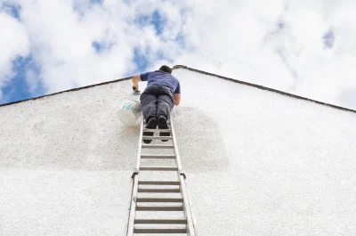 Peinture extérieure au Gicq — façades et ravalement
